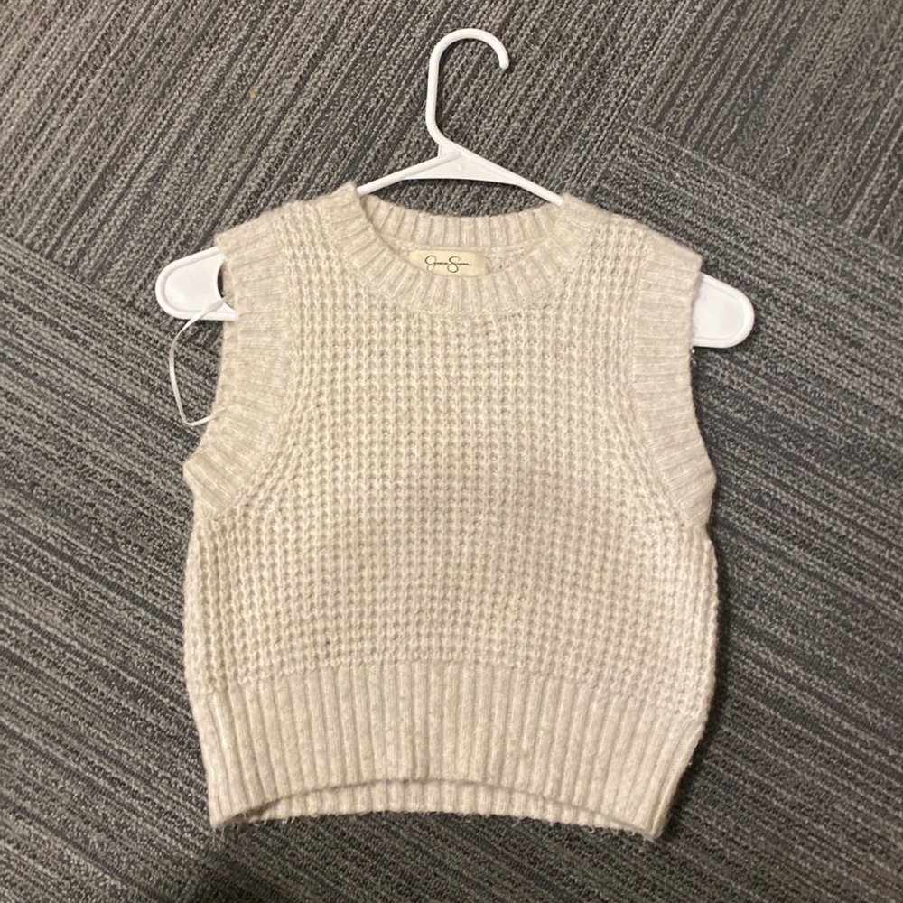 Knitted vest